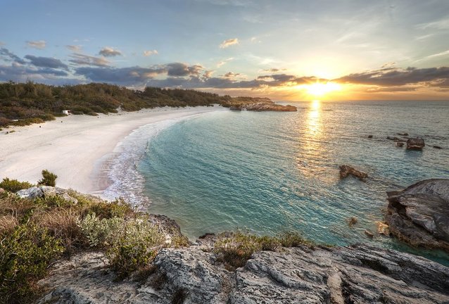 horseshoe bay beach bermuda