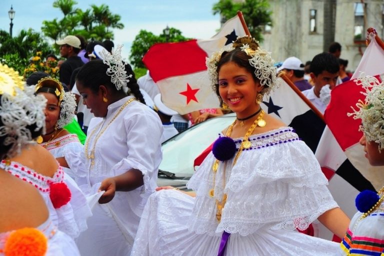 Music from Panama Information about the tipical music of Panama