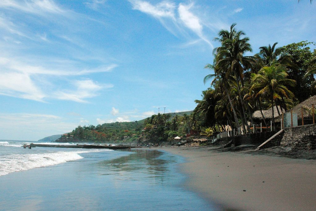 El Zonte Beach in El Salvador